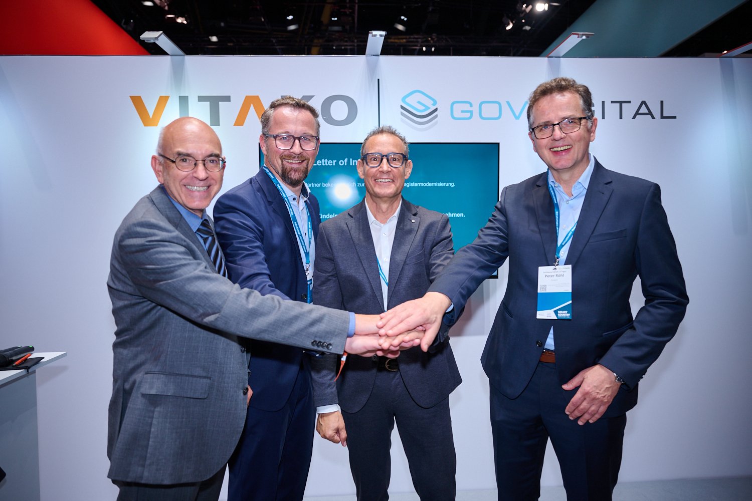 Gemeinsam. Föderal. Digital.: Komm.ONE, ekom21, AKDB und Dataport unterzeichnen den Letter of Intent für das RaaS-Konsortium Registermodernisierung.